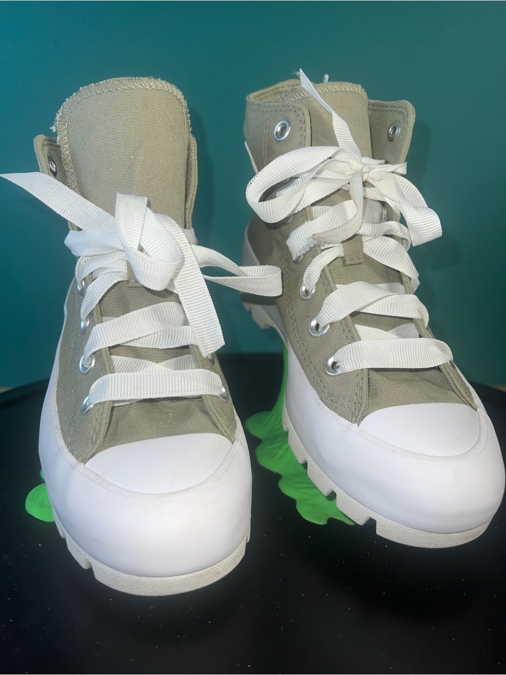 Converse Chuck Taylor All Star Lugged 2.0 High Top – Summit Sage / Olive Green